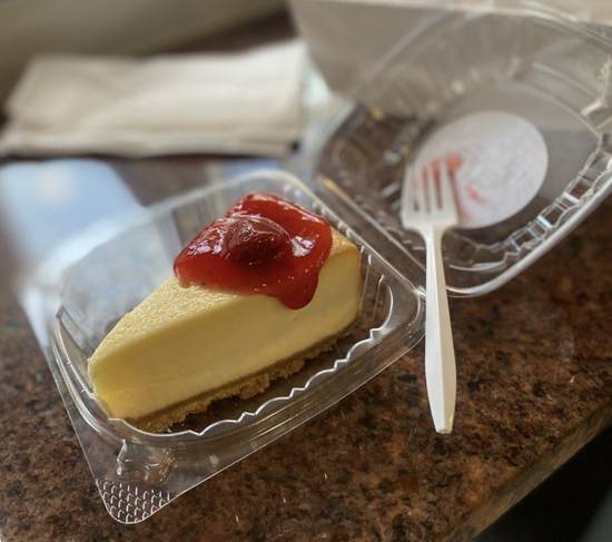 Order Cheese Cake food online from Harold's Chicken Shack store, Chicago on bringmethat.com