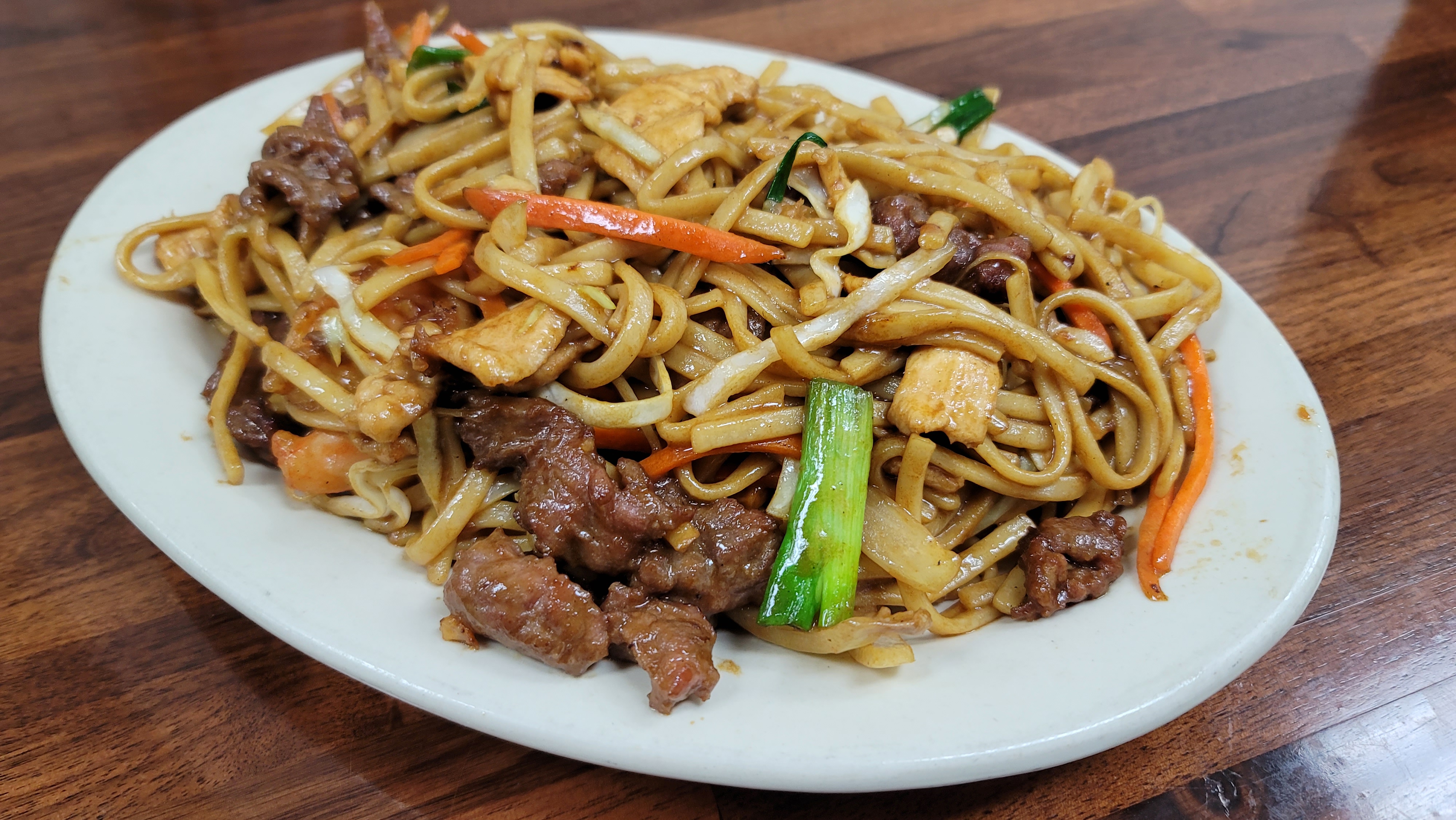 Order Combination Lo Mein food online from China Cafe store, Austin on bringmethat.com