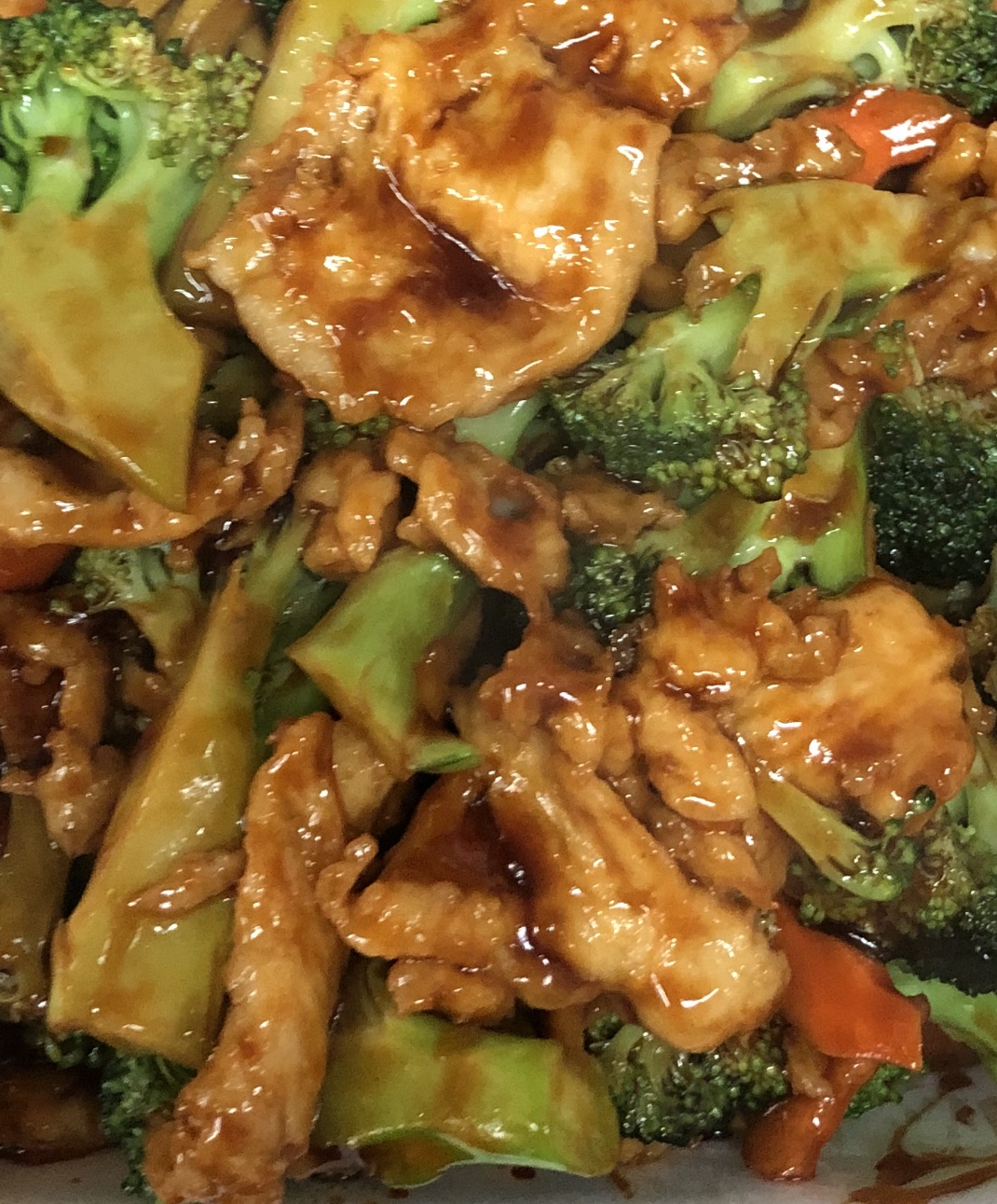 Order Chicken with Broccoli small  food online from Chinatown Diner Of 88 store, Newark on bringmethat.com