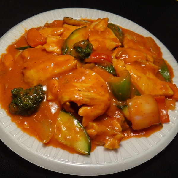 Order T8. Thai Red Curry food online from Great Wok store, Charlotte on bringmethat.com