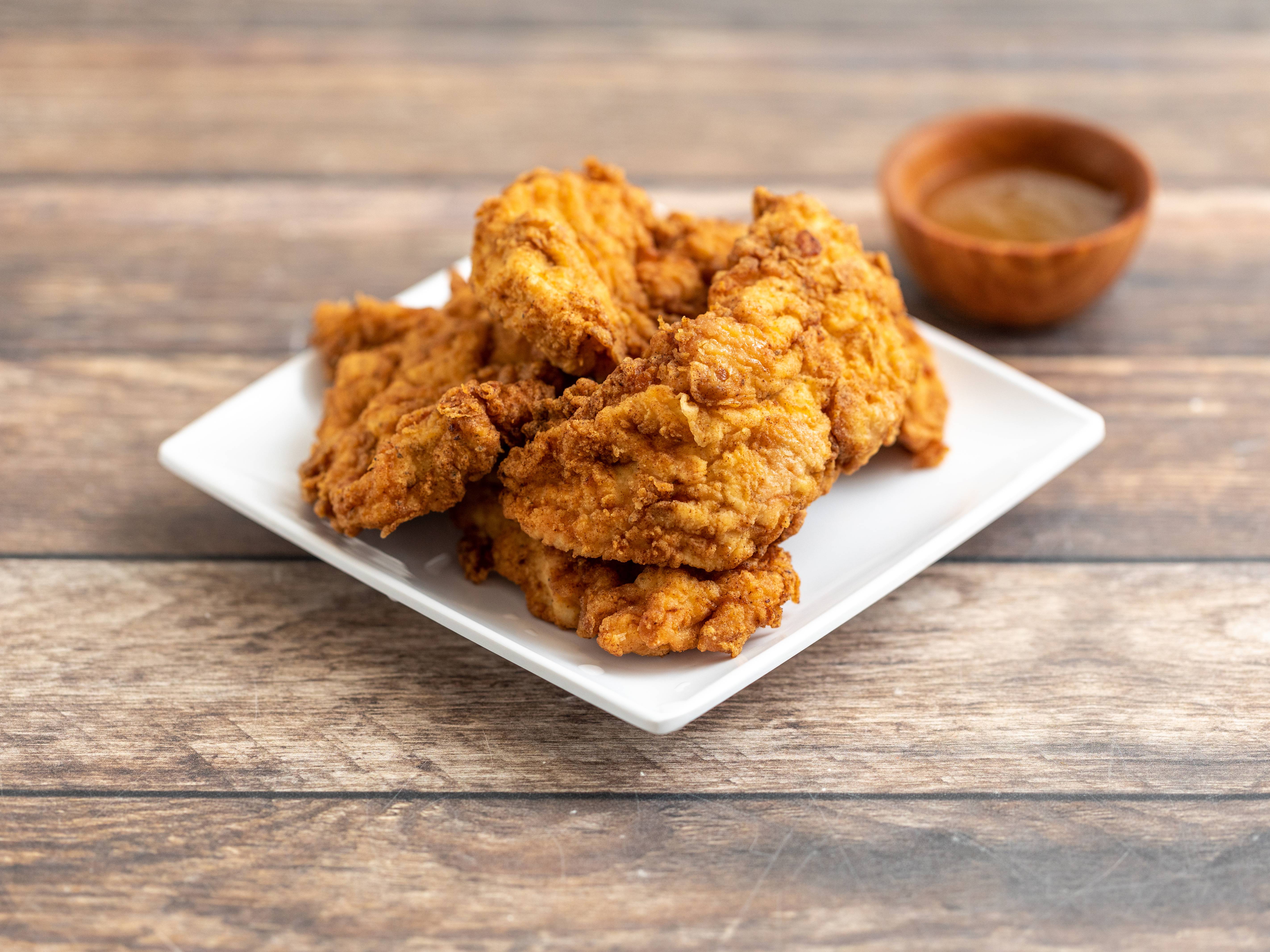 Order Chicken Fingers food online from Andrew Square House of Pizza store, Boston on bringmethat.com