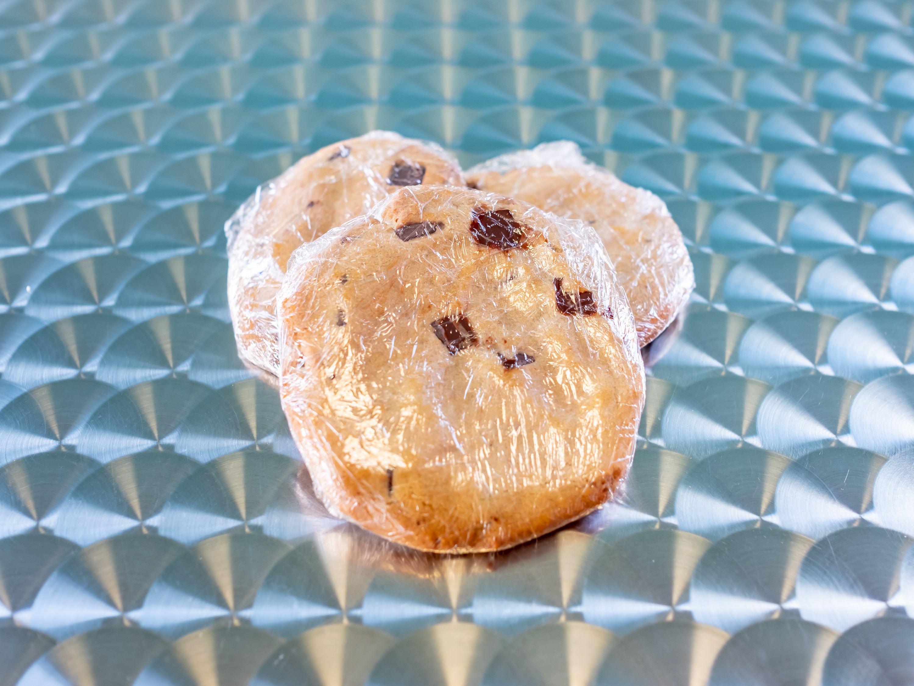 Order Chocolate Chip Cookie  food online from Seaside Pizza Co store, San Diego on bringmethat.com