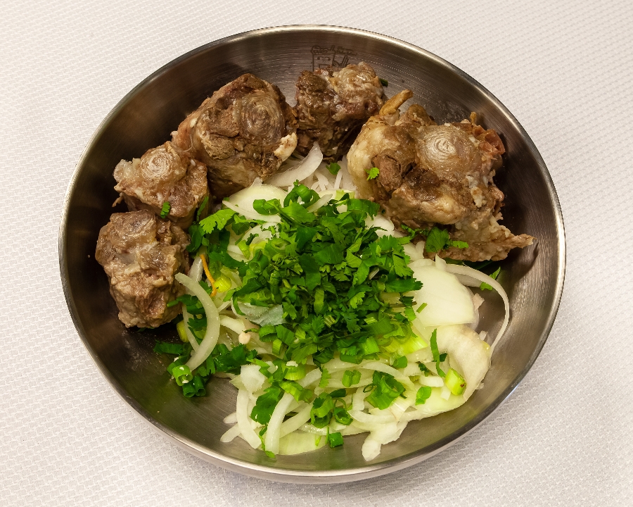 Order OXTAIL BOWL food online from The Pho store, Apple Valley on bringmethat.com