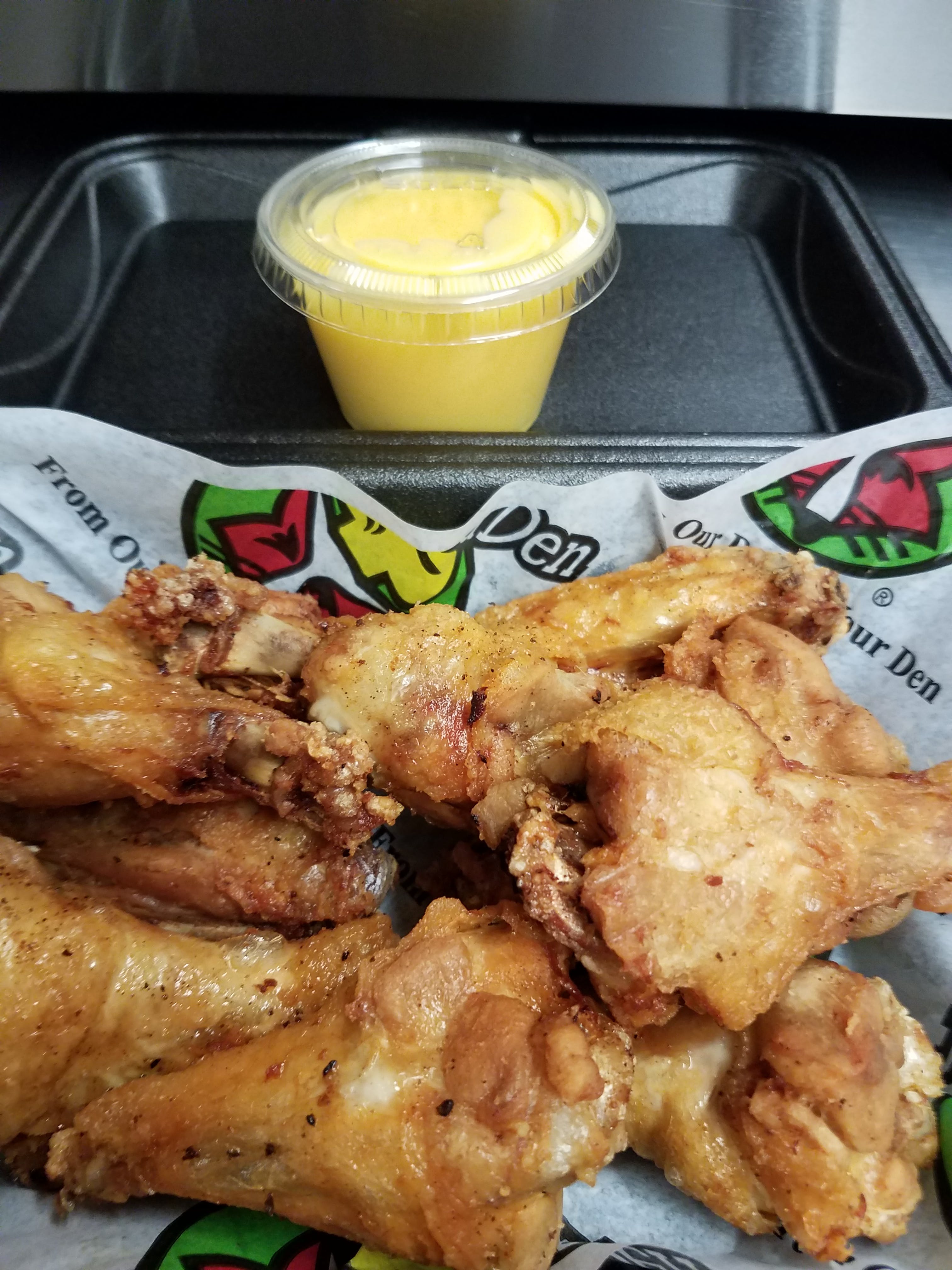 Order Traditional Wings - 5 Pieces food online from Fox's Pizza Den store, Parkhill on bringmethat.com