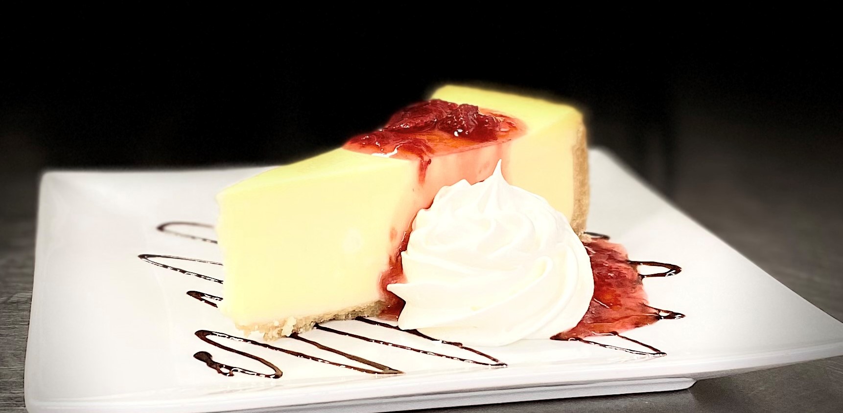 Order New York Cheesecake food online from Verde Lounge store, Sioux Falls on bringmethat.com