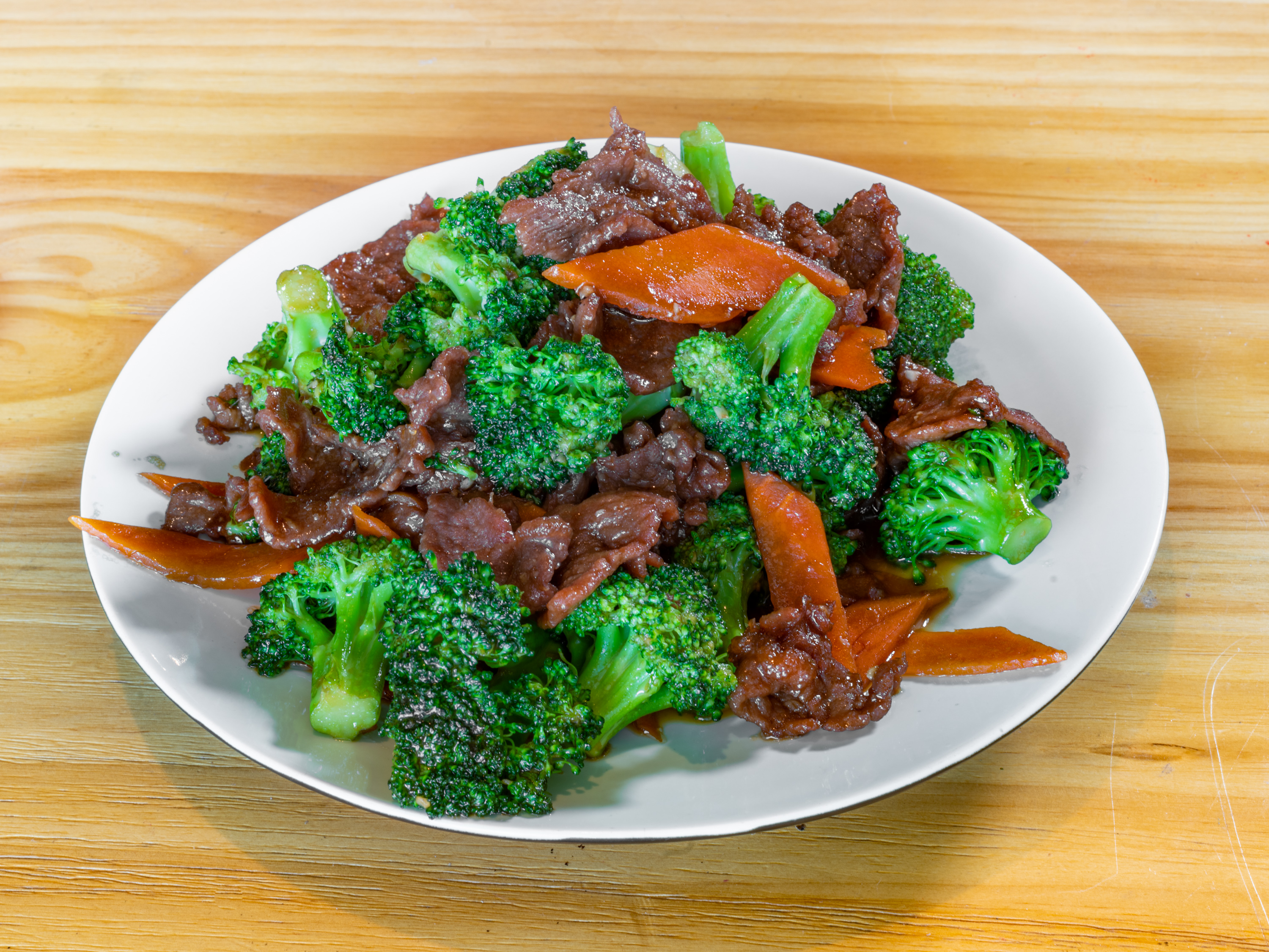 Order Broccoli Beef food online from Cafe Wang store, La Verne on bringmethat.com