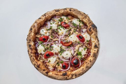 Order BBQ Special Pizza food online from 800 Degrees Woodfired Kitchen store, Los Angeles on bringmethat.com