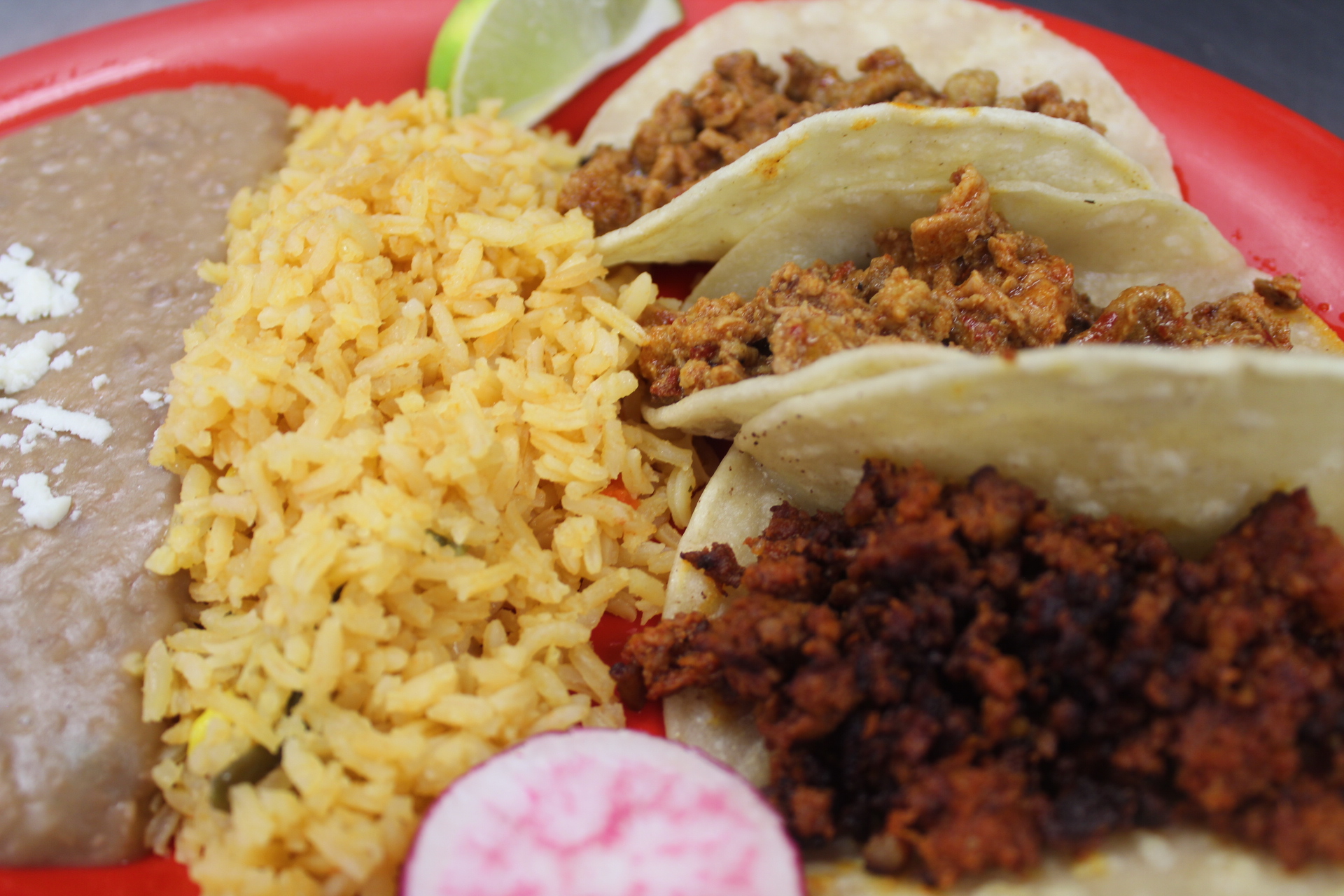 Order Taco Plate food online from La Paloma Taqueria store, Balch Springs on bringmethat.com