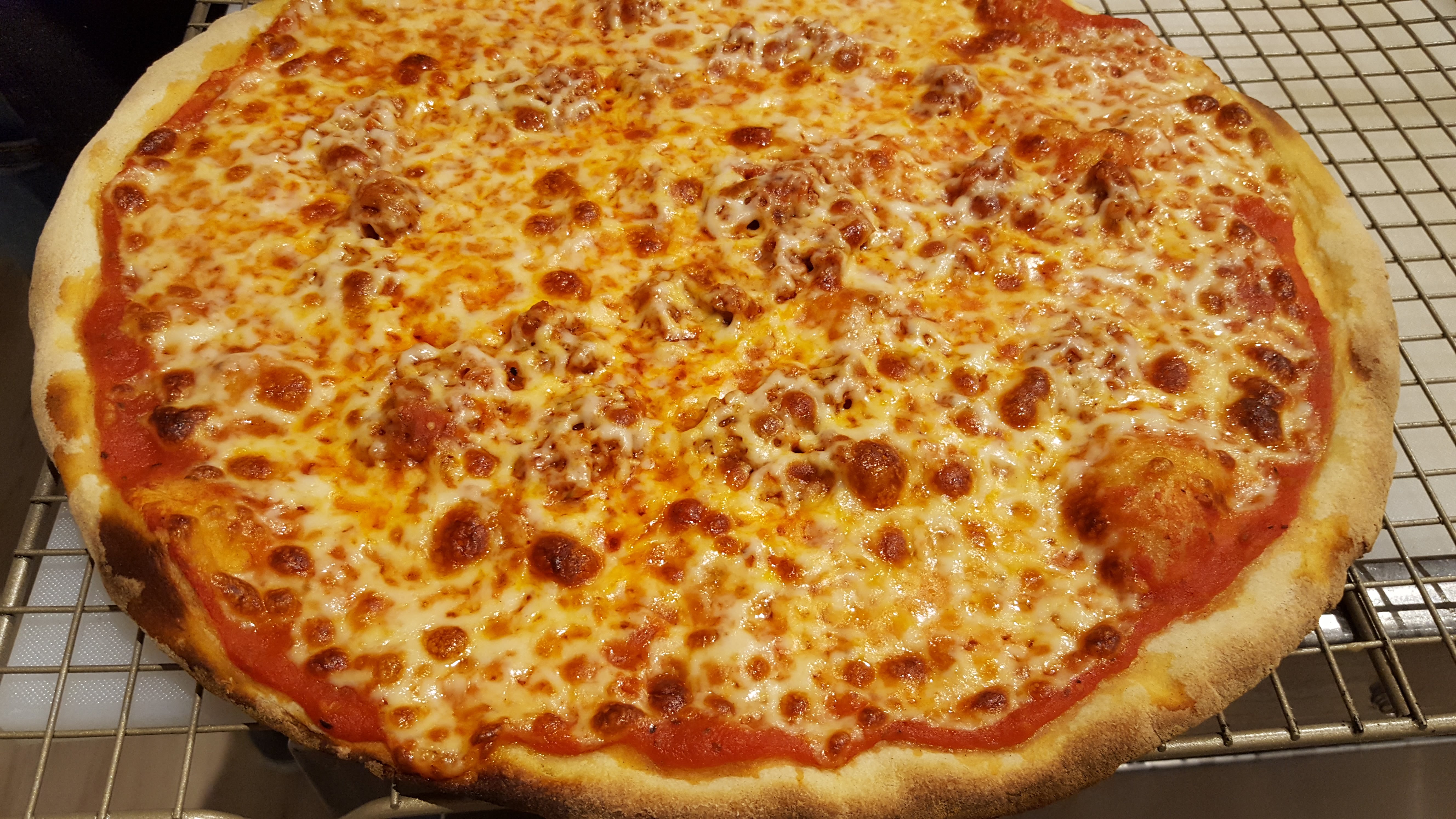 Order Calabrese Pizza food online from Altamura Pizza store, Hinsdale on bringmethat.com