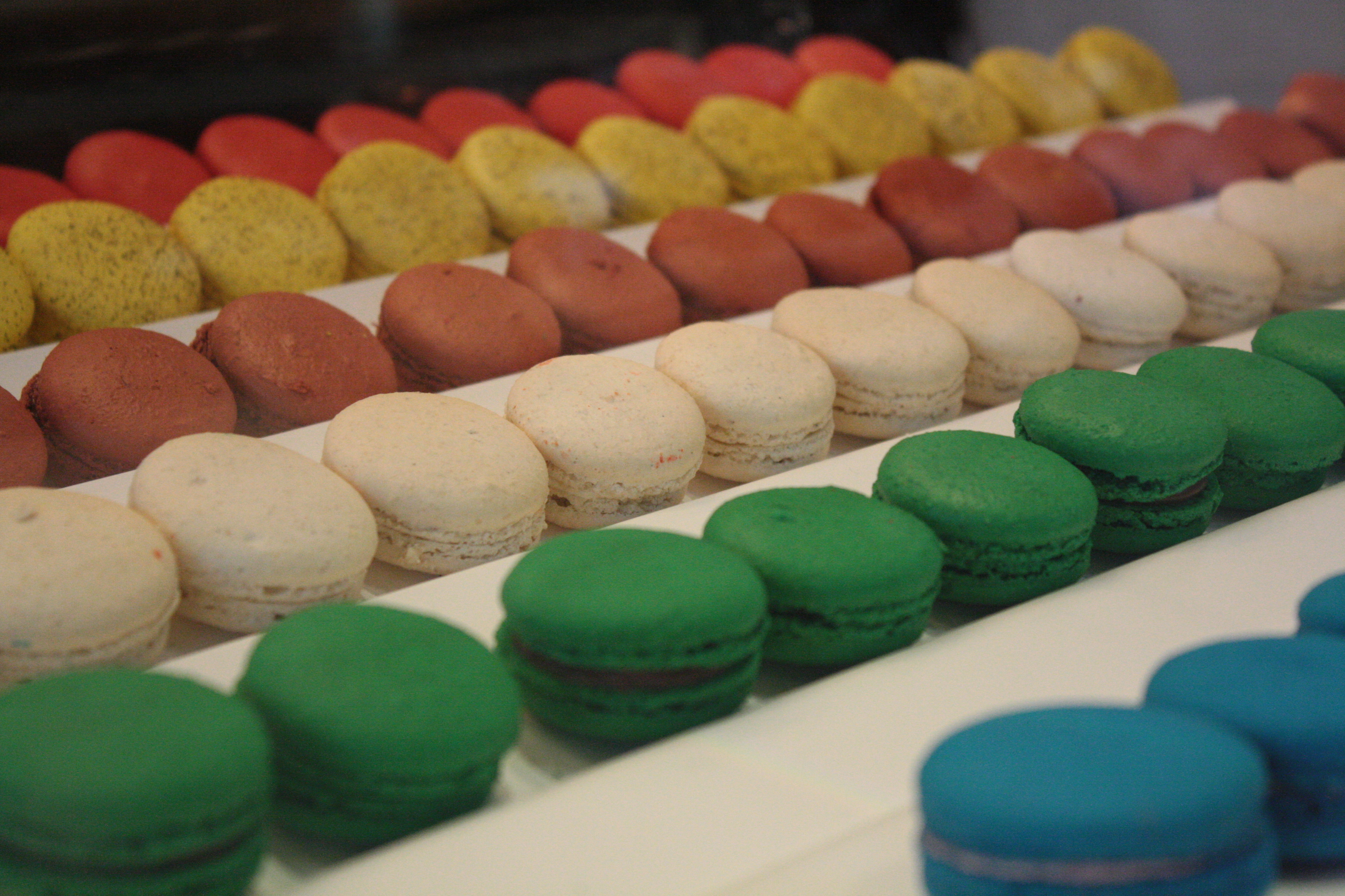 Order Strawberry Macarons food online from Amandine Patisserie Cafe store, Los Angeles on bringmethat.com