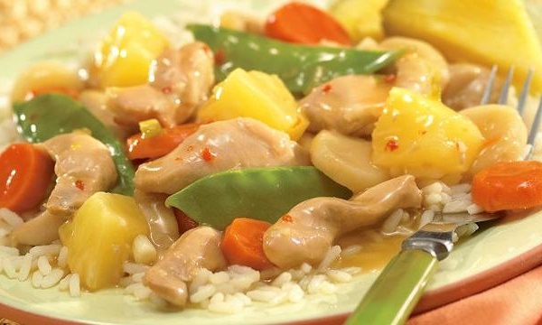 Order 136. Chicken with Pineapple food online from China Bowl store, Elk Grove Village on bringmethat.com