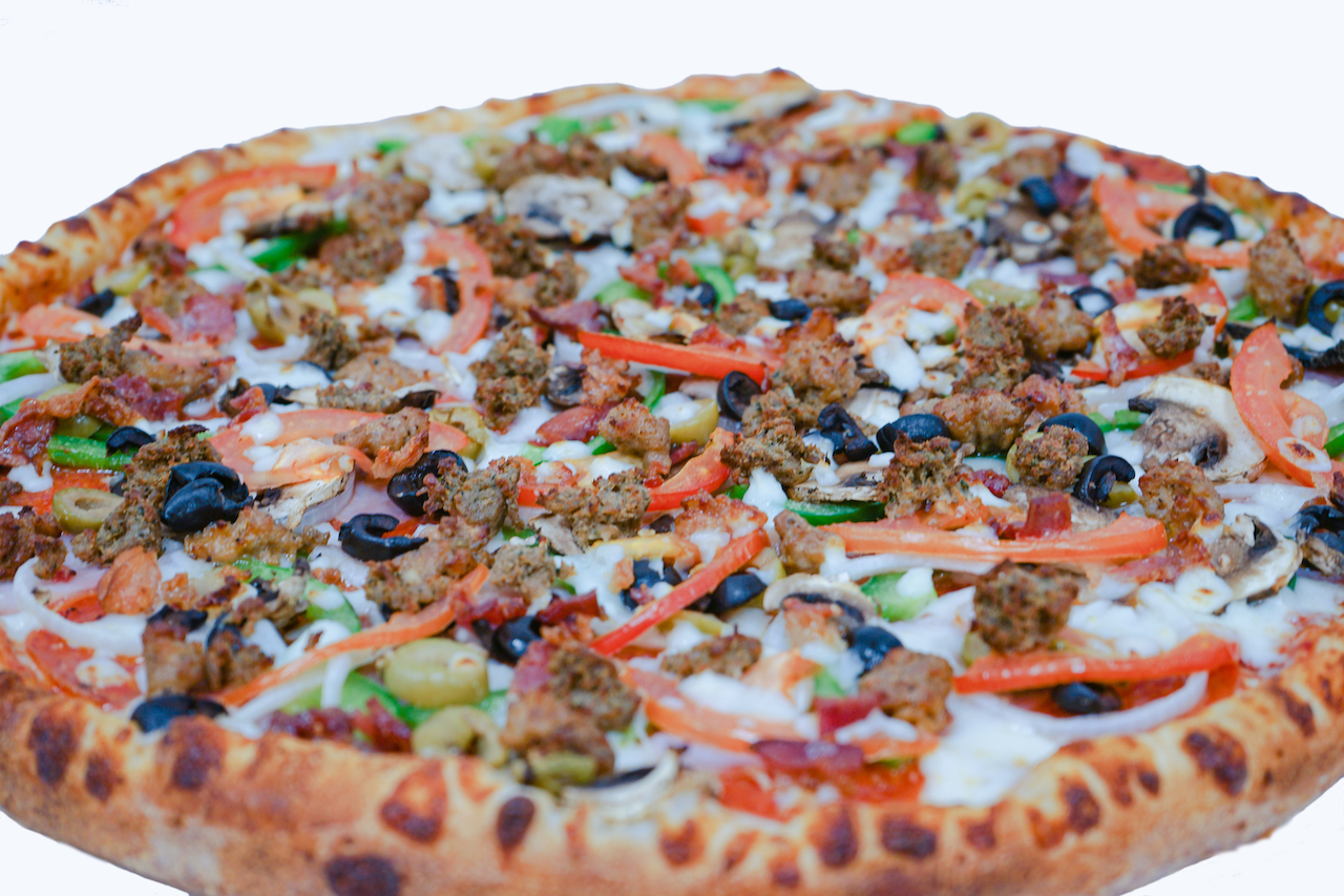 Order E.B.A. Everything But Anchovies Pizza food online from Chanello Pizza store, Chesapeake on bringmethat.com