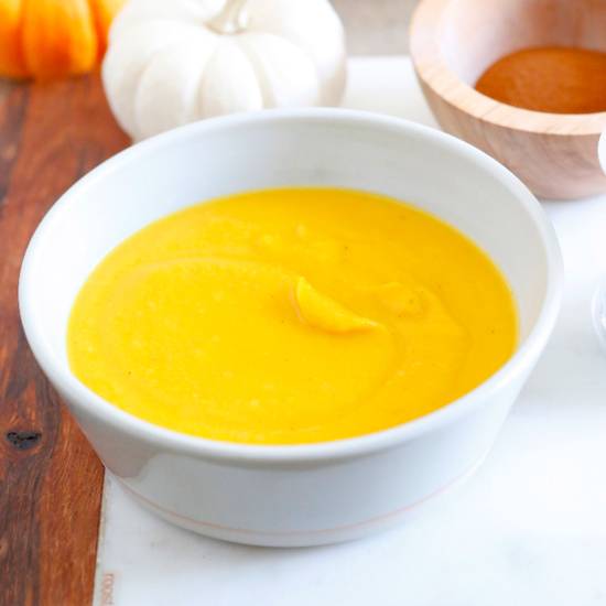 Order Butternut Squash w/ Coconut Milk food online from Sole Soups store, Agoura Hills on bringmethat.com