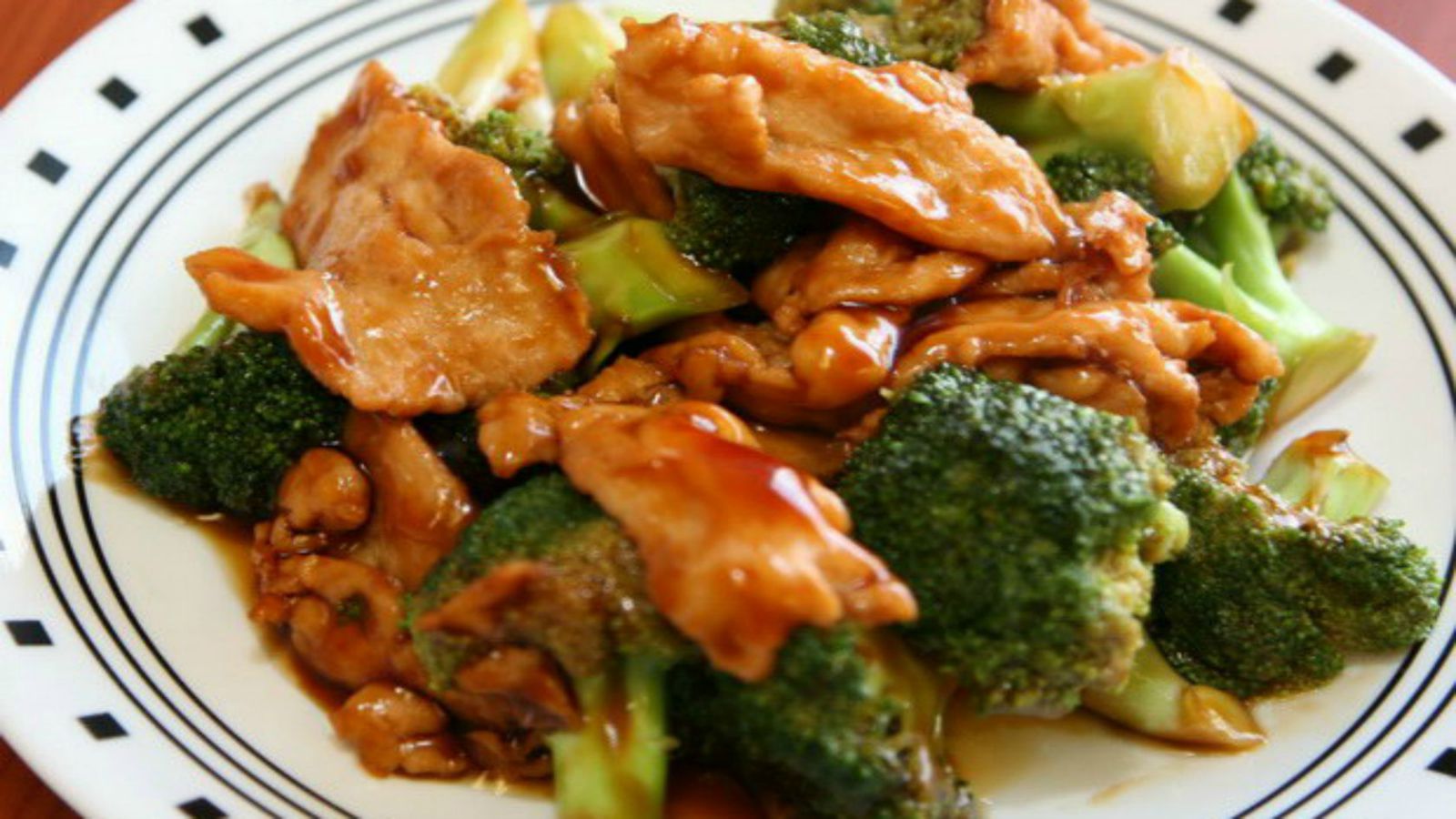 Order 92. Chicken with Broccoli food online from Main Hing Buffet store, Stratford on bringmethat.com