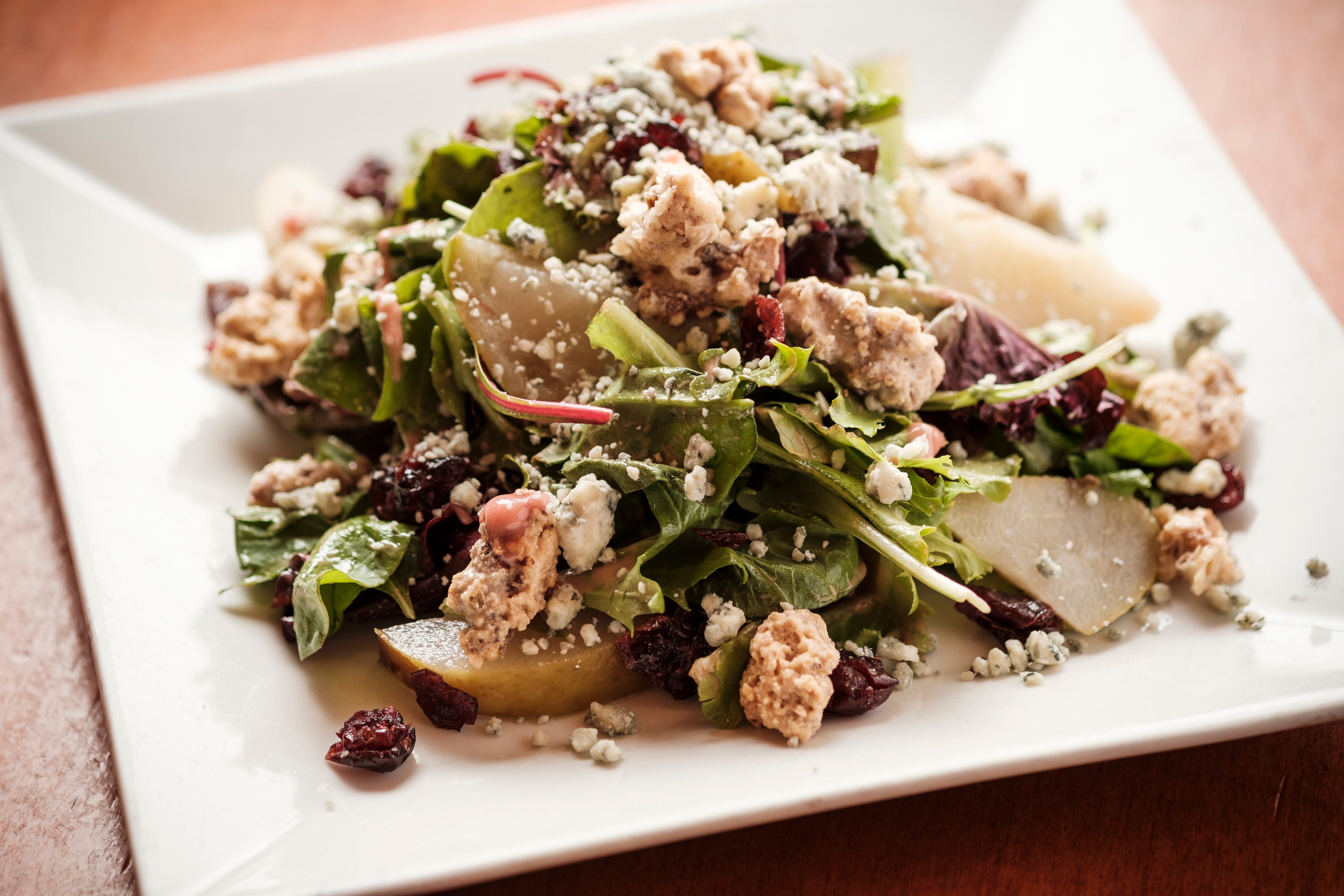 Order Gorgonzola Salad - Salad food online from Lamberti's Tutti Toscani store, Cherry Hill on bringmethat.com