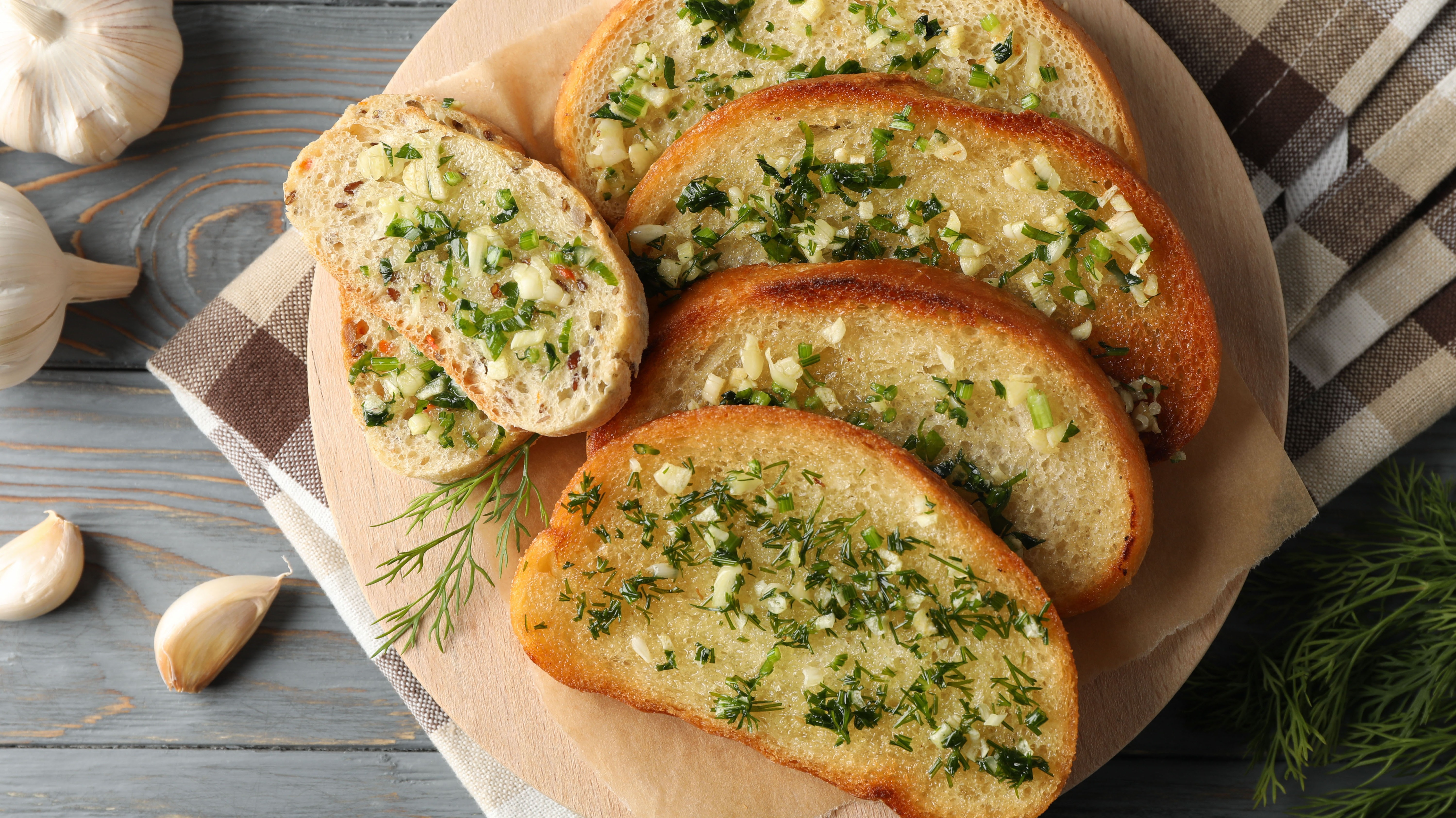 Order Garlic Bread food online from The Pasta store, San Francisco on bringmethat.com