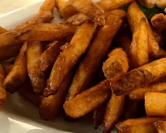 Order Spicy Fries food online from Mama's Daughters' Diner store, Irving on bringmethat.com