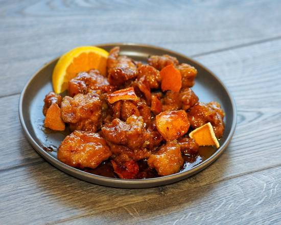 Order Orange Chicken Entree (Spicy) / 橙皮鸡 food online from Lins Grand Buffet store, Tucson on bringmethat.com