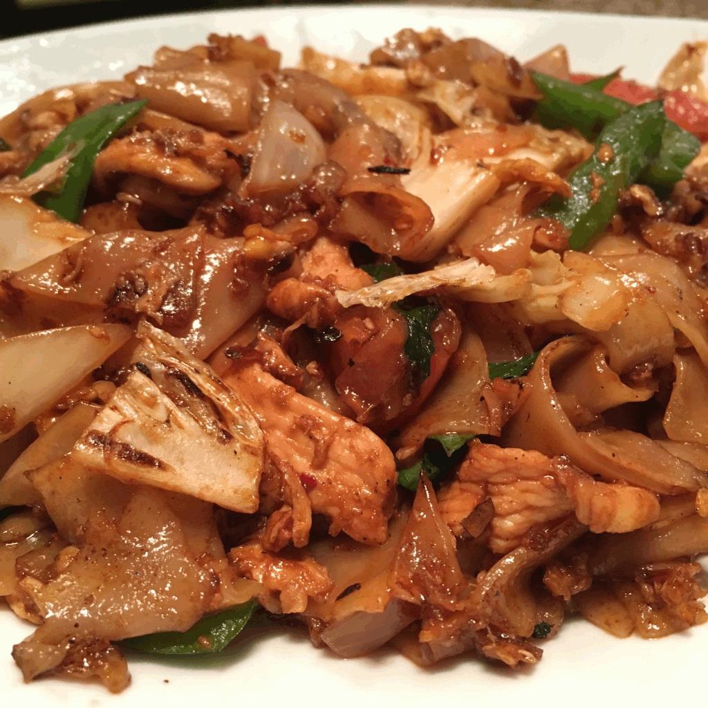 Order N3. Pad Kee Mow food online from Thai Gourmet store, Pittsburgh on bringmethat.com