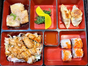 Order Bento Chicken Teriyaki Lunch food online from Mochi Sushi store, Sugar Land on bringmethat.com
