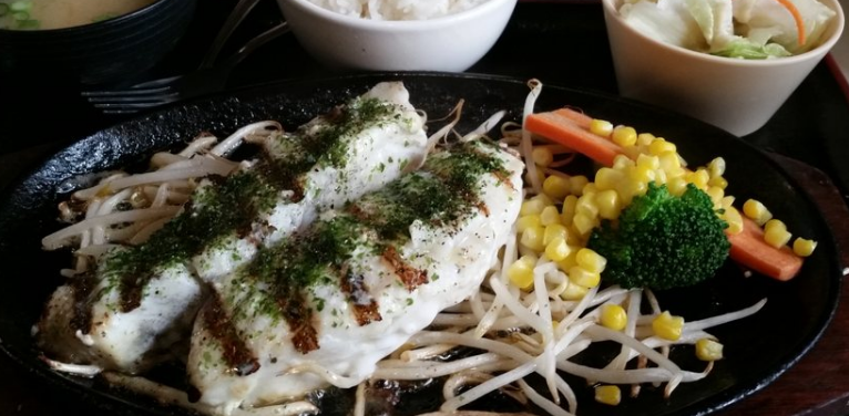 Order E13. Chilean Sea Bass Butter Yaki food online from Ramen And Udon House store, San Francisco on bringmethat.com