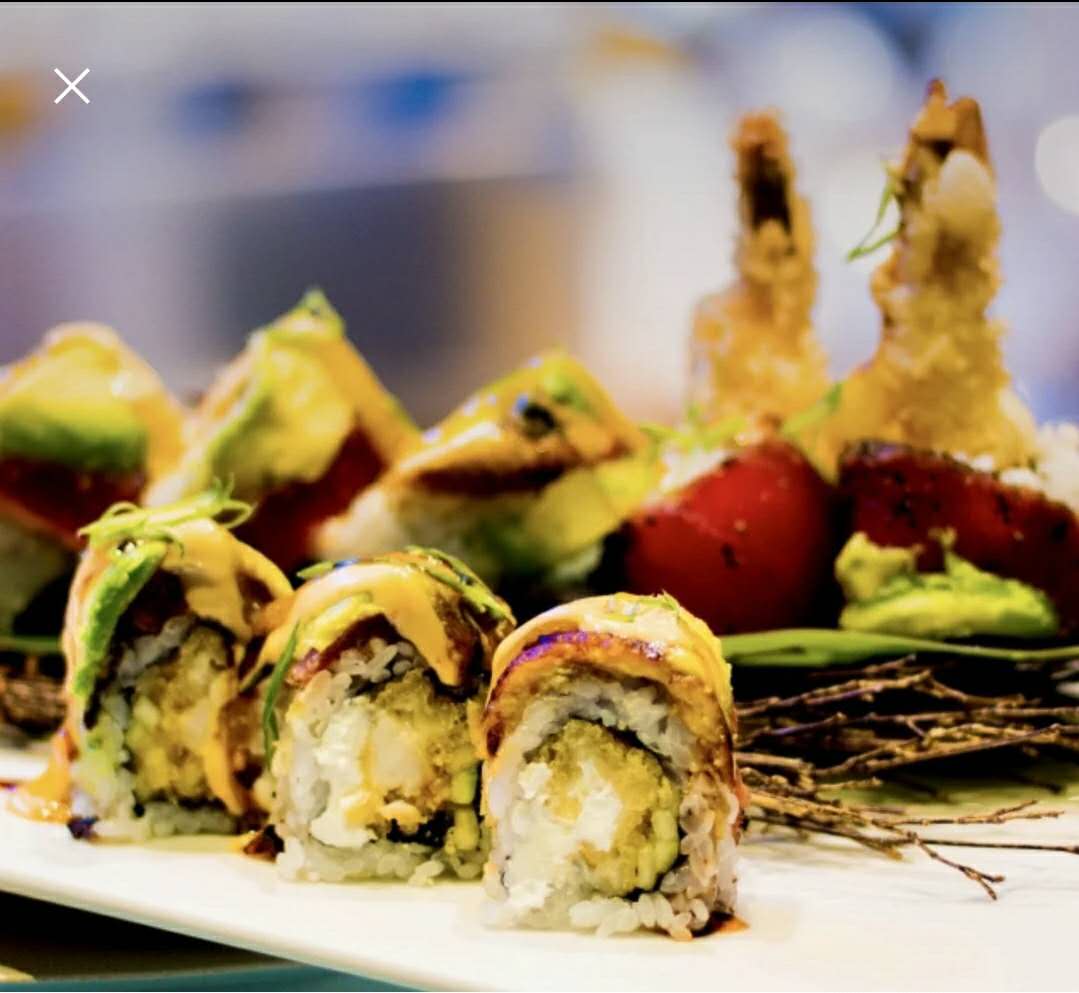 Order Tuna Dynasty Roll food online from Fumi Hibachi And Sushi Bar store, Duluth on bringmethat.com