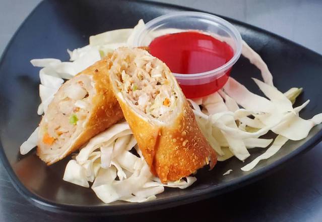 Order Egg Roll food online from China Express store, San Antonio on bringmethat.com