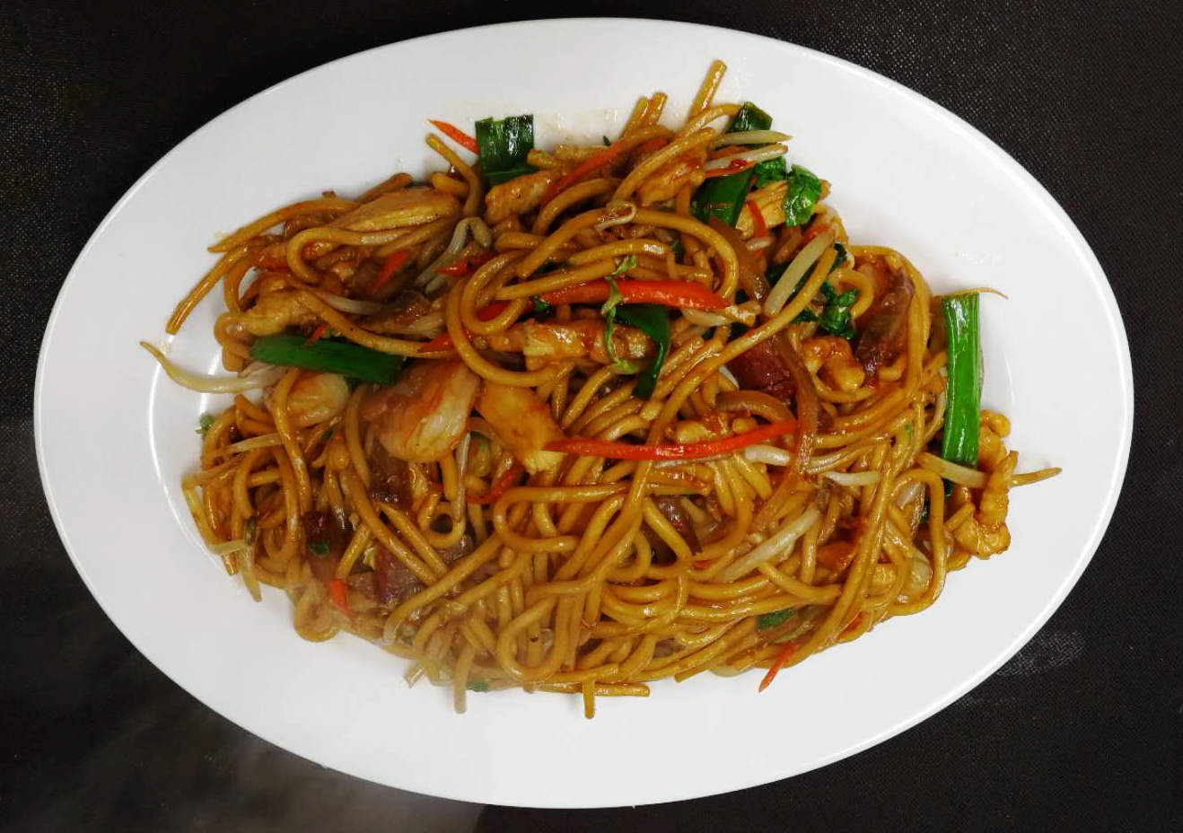 Order 65. House Special Lo Mein 本楼捞面 food online from Hai Sun Chinese Restrnt store, Brooklyn on bringmethat.com