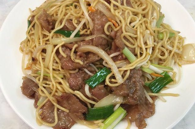 Order Beef Low Mein food online from Hong Kong Restaurant store, Mount Vernon on bringmethat.com