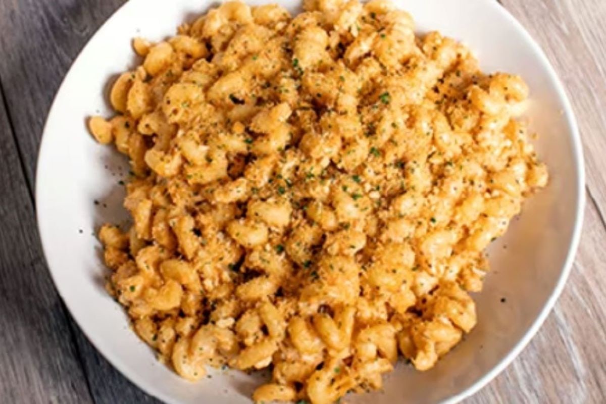 Order Steakhouse Mac and Cheese food online from Outback Steakhouse store, Rome on bringmethat.com