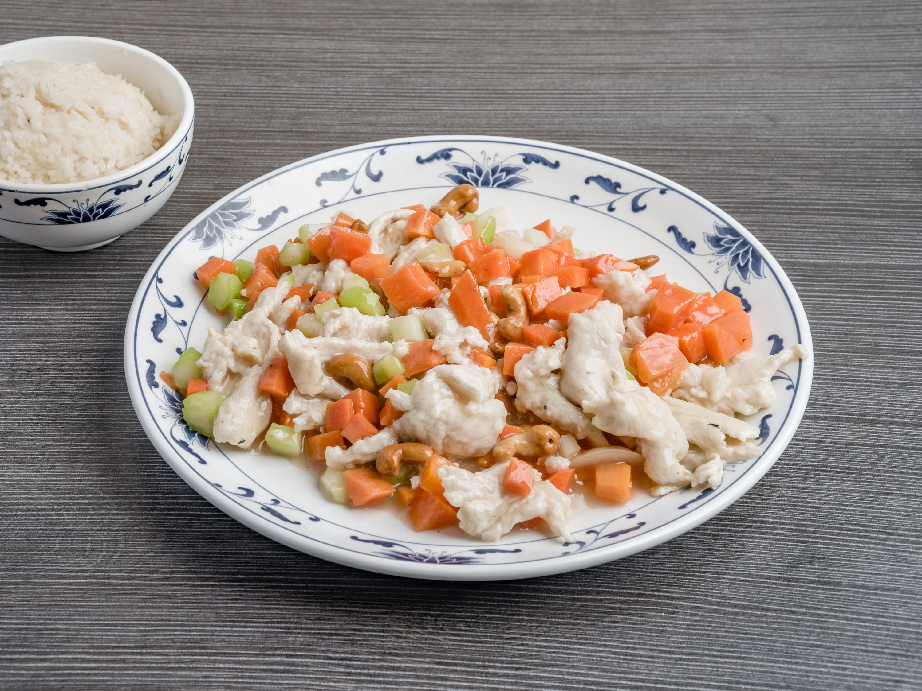 Order Cashew food online from Mark Pi's China Gate store, Zanesville on bringmethat.com