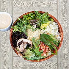 Order Garden Salad - Regular food online from Big Daddys Pizza store, South Salt Lake on bringmethat.com