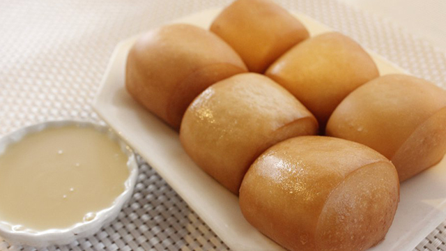 Order Golden Buns with Condensed Milk food online from Vivi Bubble Tea store, Staten Island on bringmethat.com