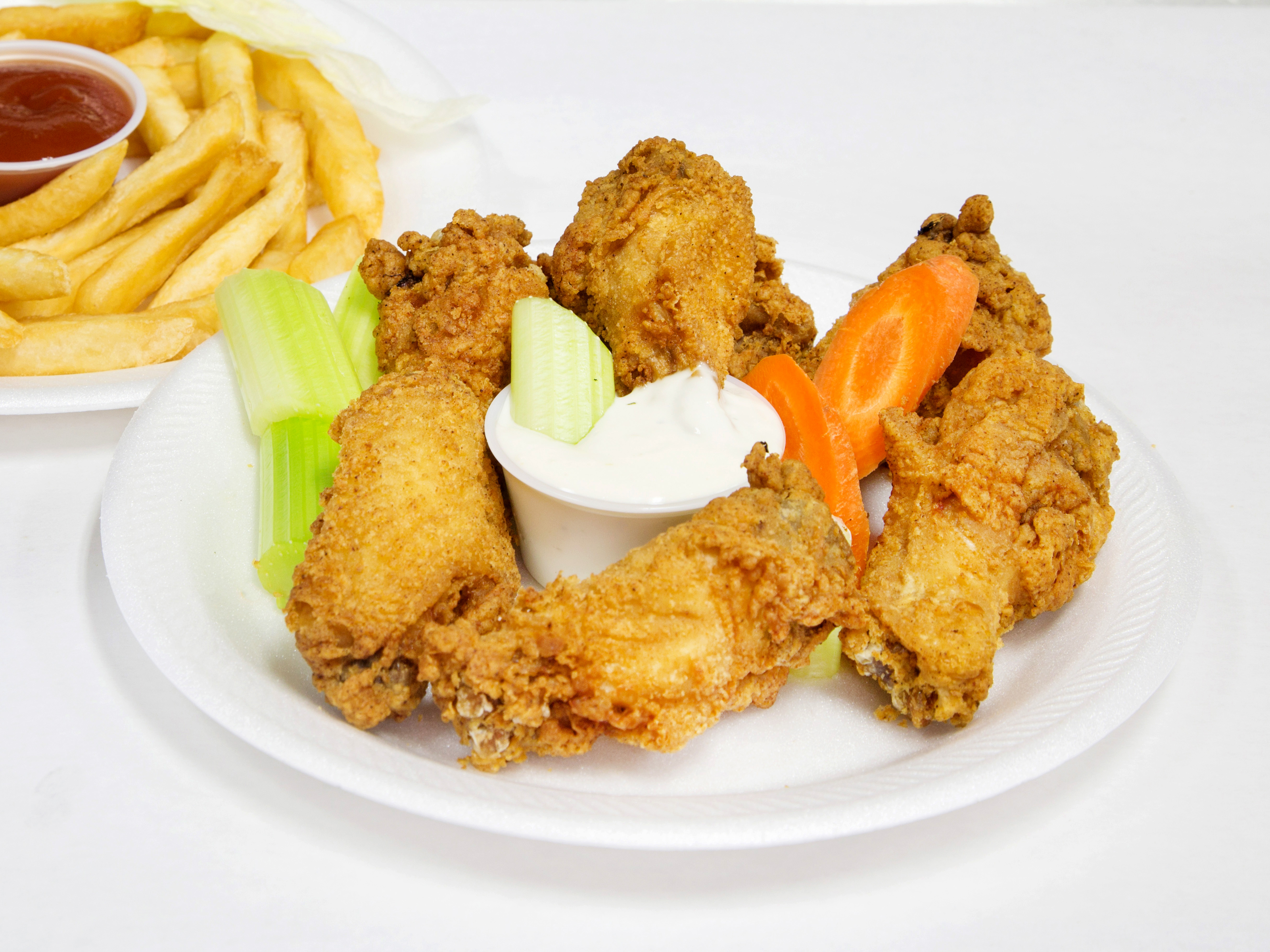 Order 7 Piece of Chicken Wings Combo food online from Earle Cafe store, Jersey City on bringmethat.com