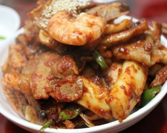 Order Pork Belly, Shrimp and Squid 삼새오 food online from Tree Garden store, Houston on bringmethat.com