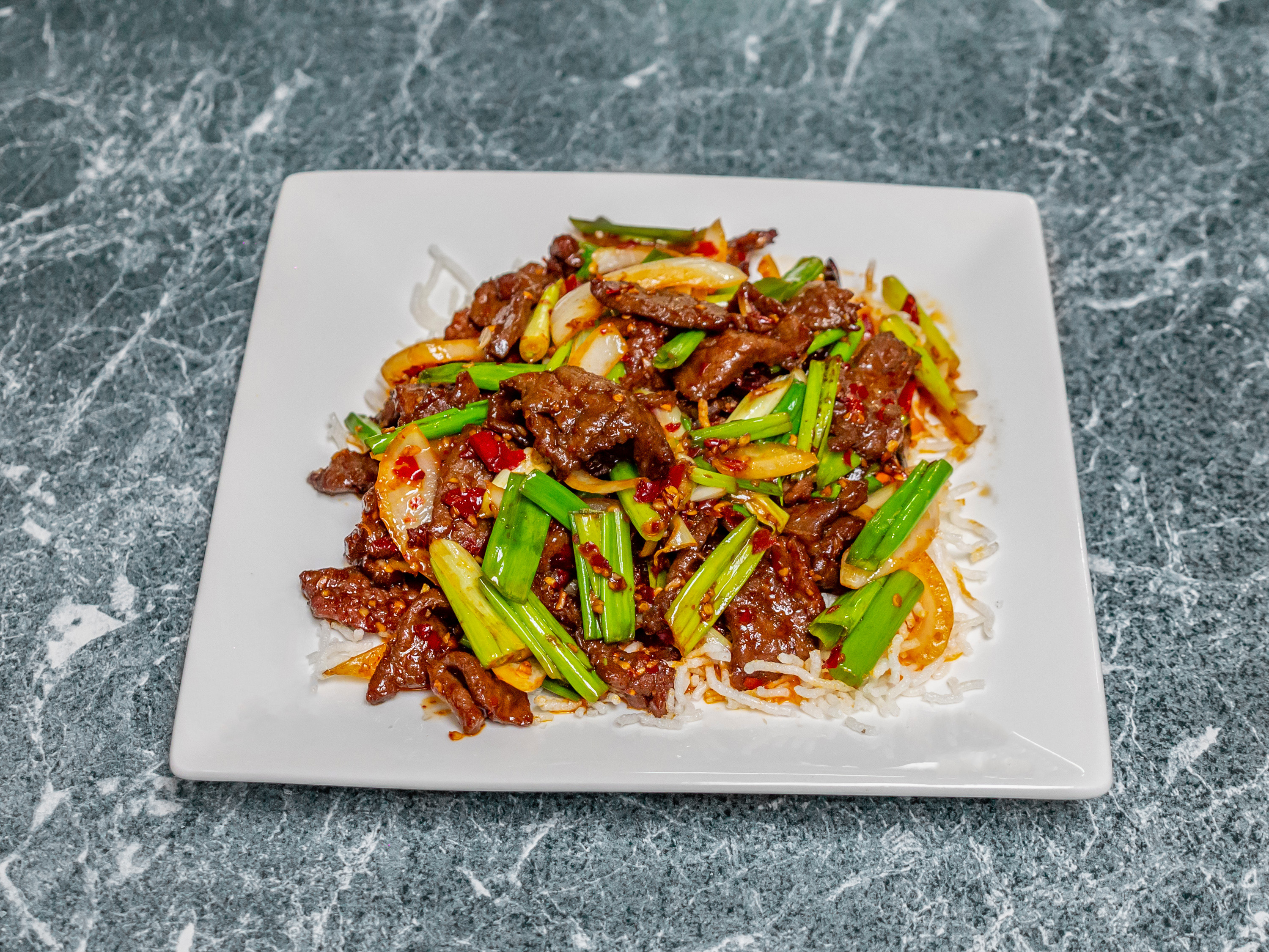 Order Mongolian Beef Lunch food online from Hot Wok Bistro store, San Mateo on bringmethat.com