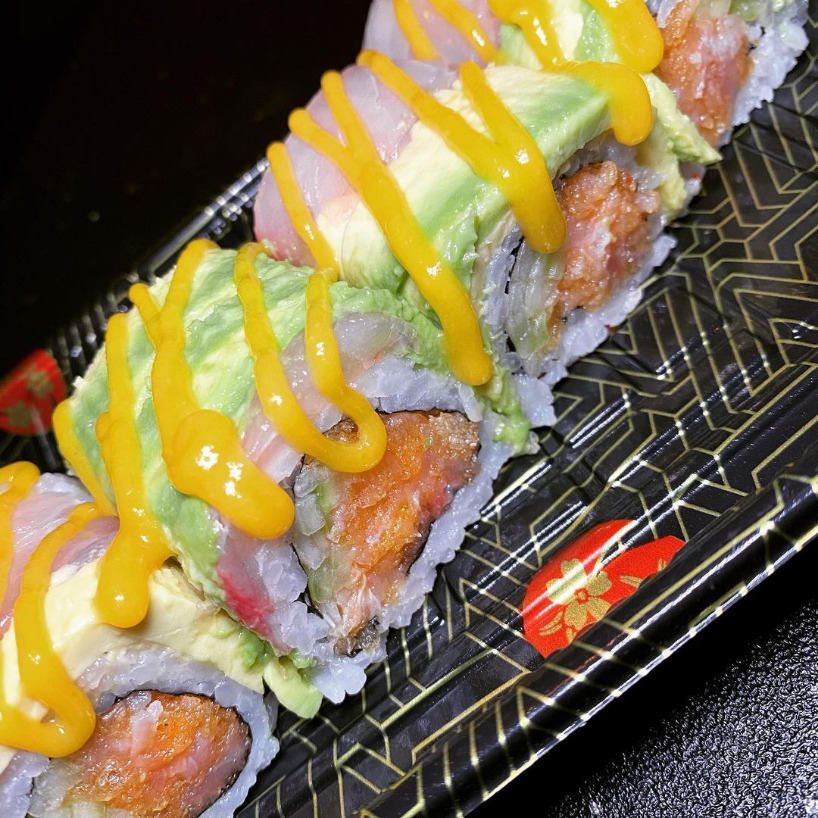 Order The Park Roll food online from Sushi sushi store, New York on bringmethat.com