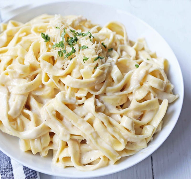 Order Fettuccine Alfredo - Pasta food online from Brother Bruno Pizza store, Washingtonville on bringmethat.com