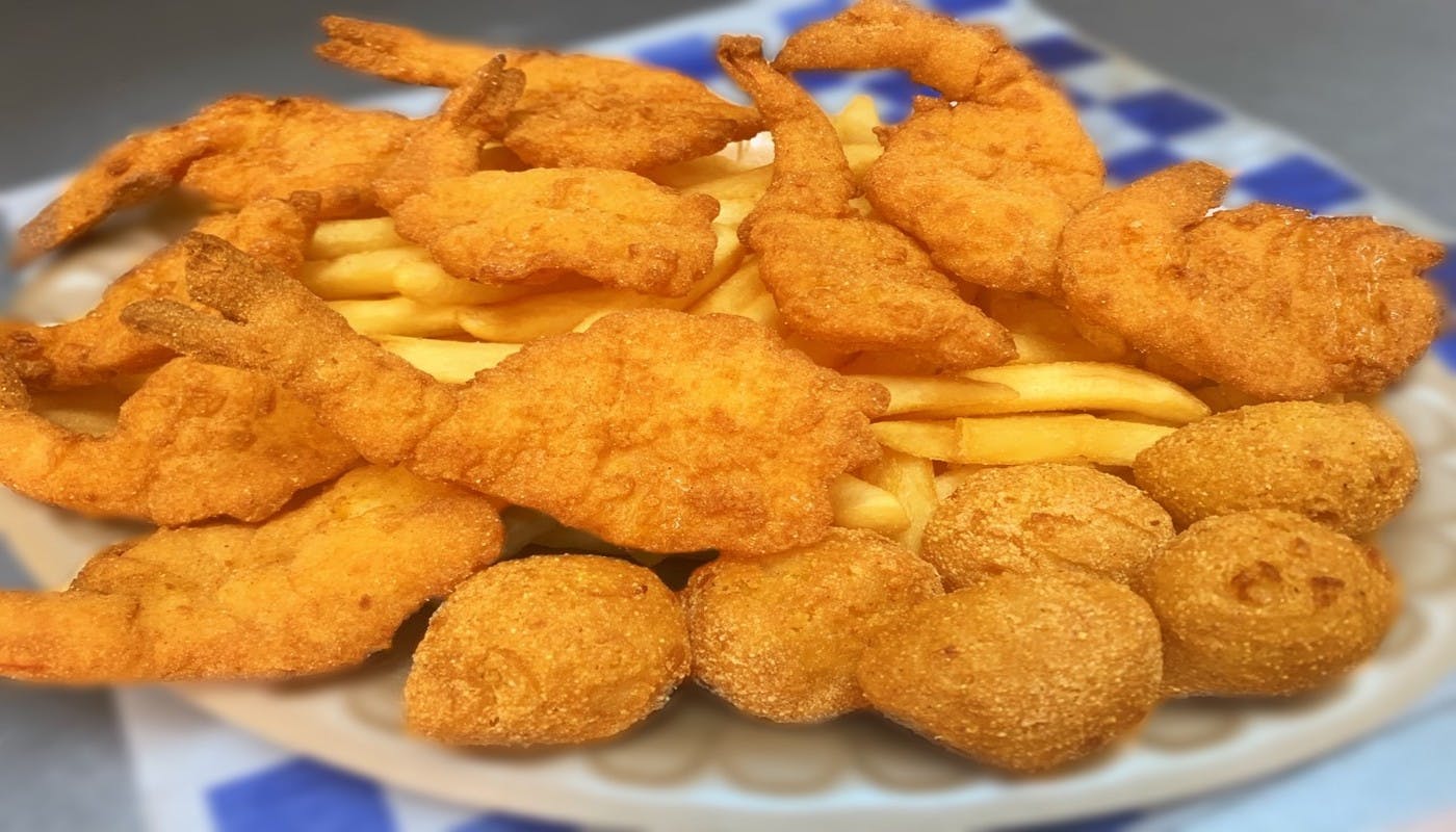 Order Shrimp Dinner - 5 Pieces food online from Village Pizza & Seafood store, Texas City on bringmethat.com