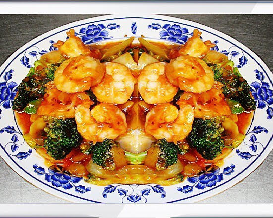 Order D27. Szechuan Shrimp Dinner Special  food online from Red Apple Chinese Restaurant store, Waterloo on bringmethat.com