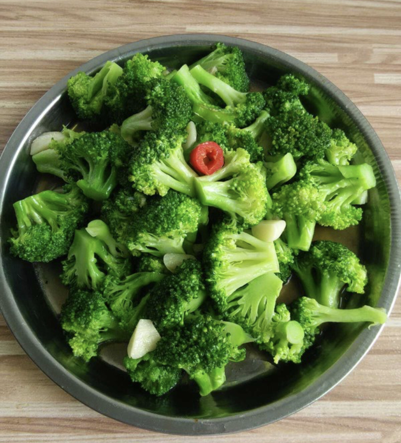 Order Steamed Broccoli food online from Abi sushi store, Astoria on bringmethat.com