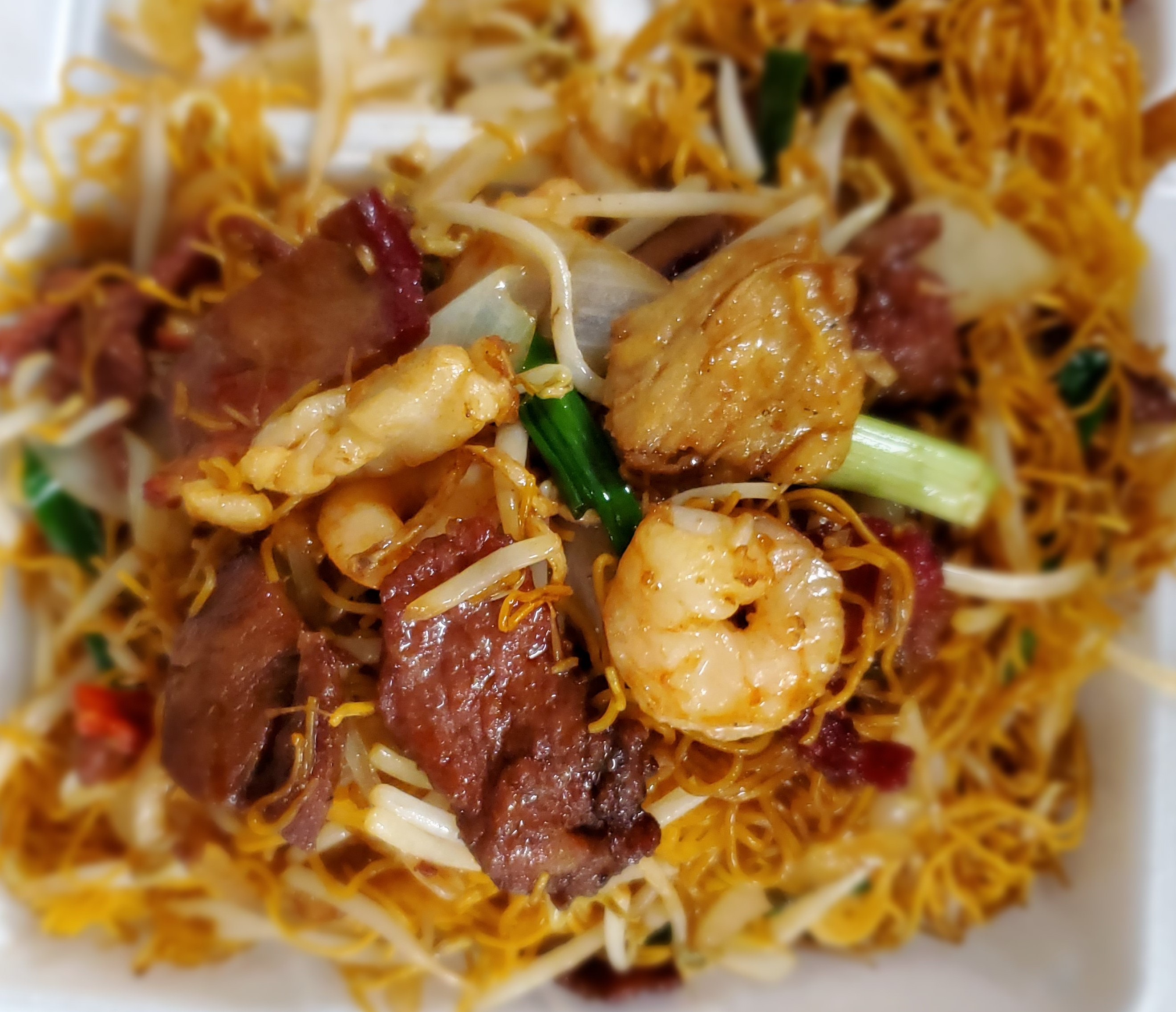 Order 26. House Special Lo Mein food online from New Ho Ho Gourmet Restaurant store, Salt Lake City on bringmethat.com