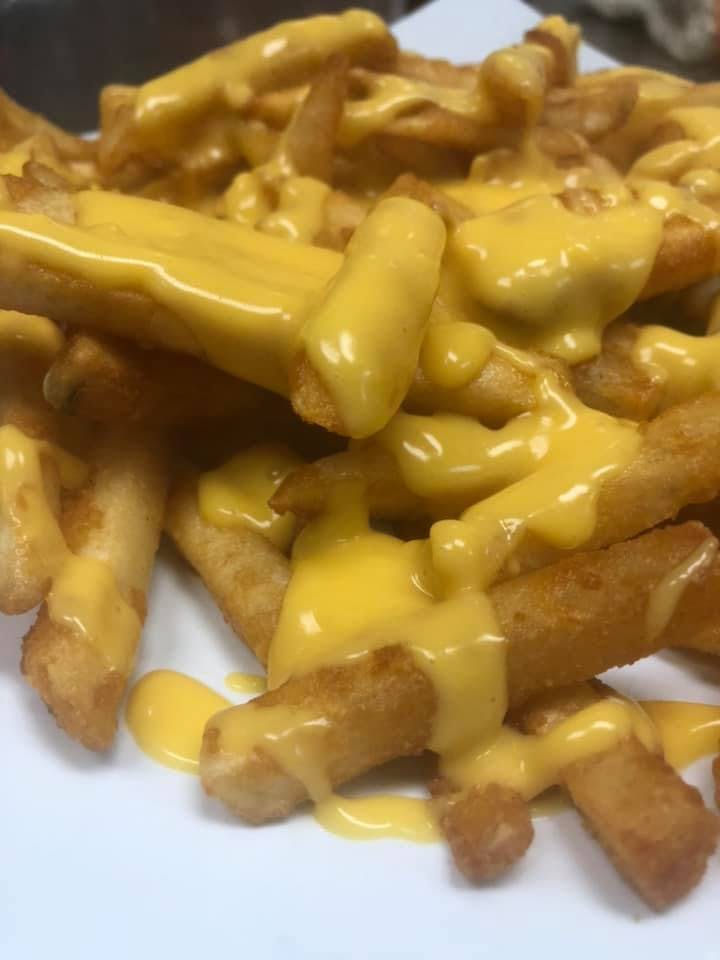 Order Cheese Fries - Appetizer food online from Fontana Pizza & Grill store, Exton on bringmethat.com