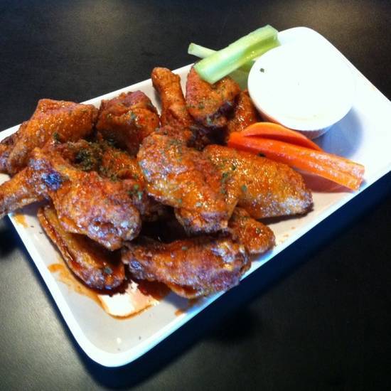 Order Wings food online from Brooklyn V Pizza store, Chandler on bringmethat.com