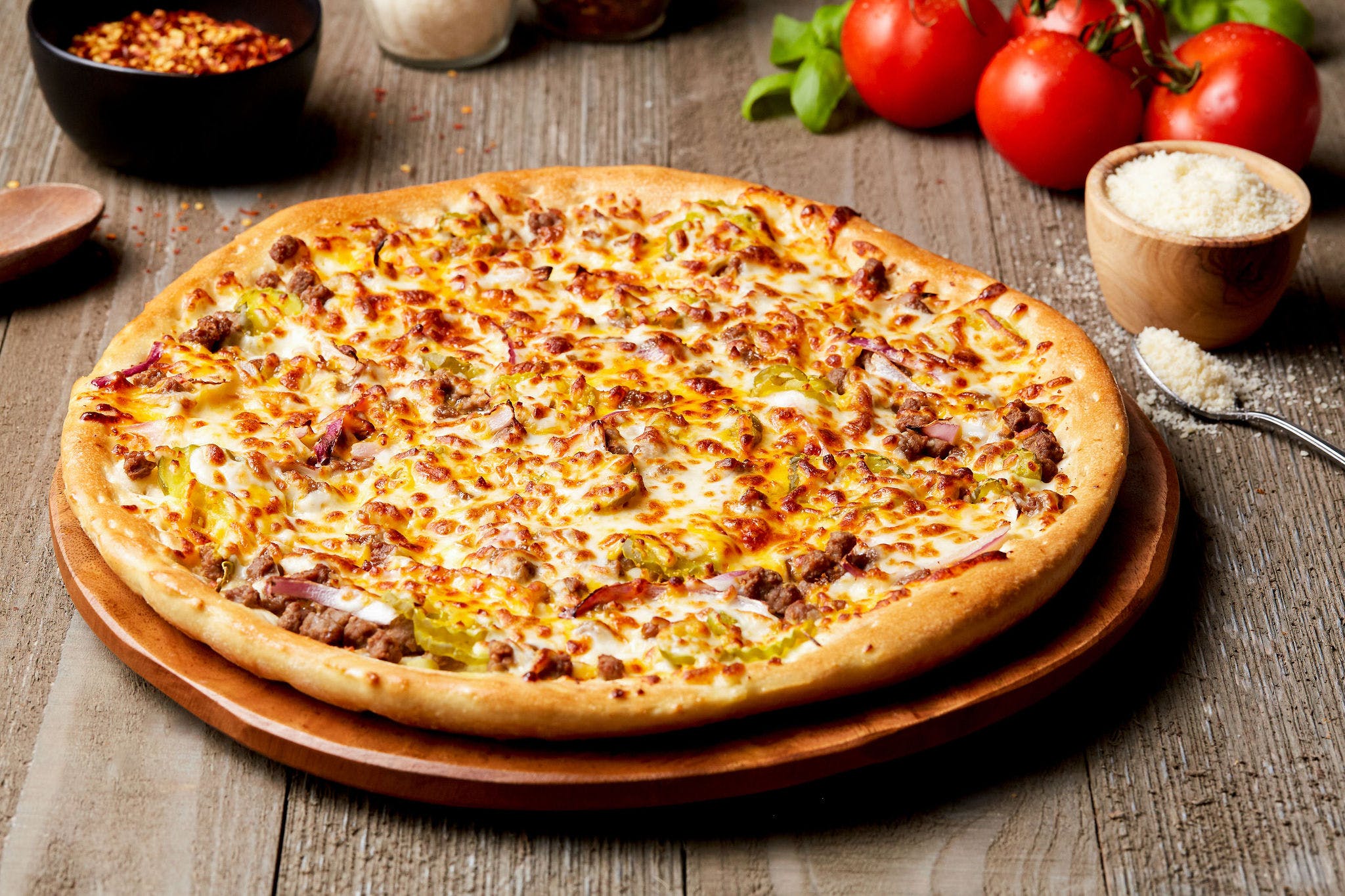 Order Cheeseburger Pizza - Small 9'' food online from Simple Simon Pizza store, Coffeyville on bringmethat.com