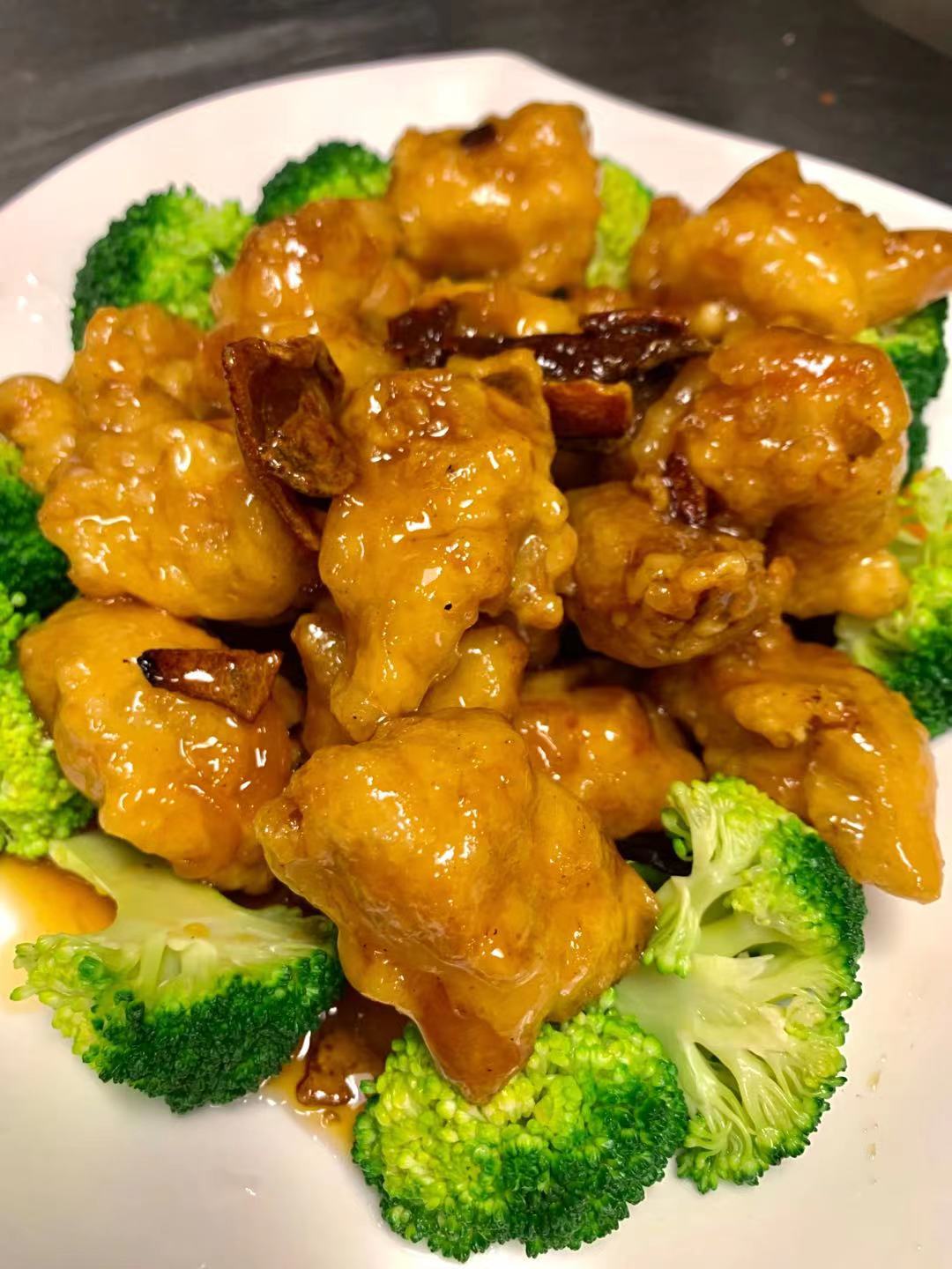 Order Mandarin Chicken food online from Shoyu store, Saugus on bringmethat.com