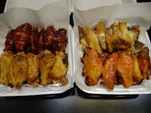 Order 20 Wings food online from Yum Yum! store, Concord on bringmethat.com