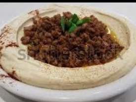 Order Small Hummus Topped With Beef food online from Oasis Fresh store, Chicago on bringmethat.com