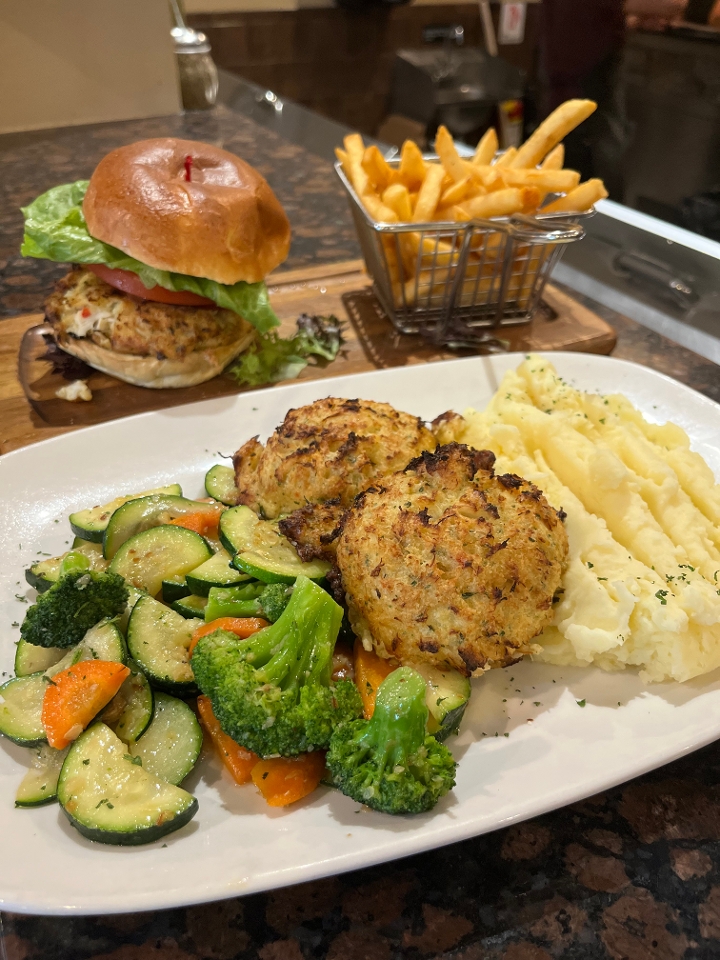 Order Homemade Crab Cakes food online from Floga Bistro Restaurant store, Kennett Square on bringmethat.com