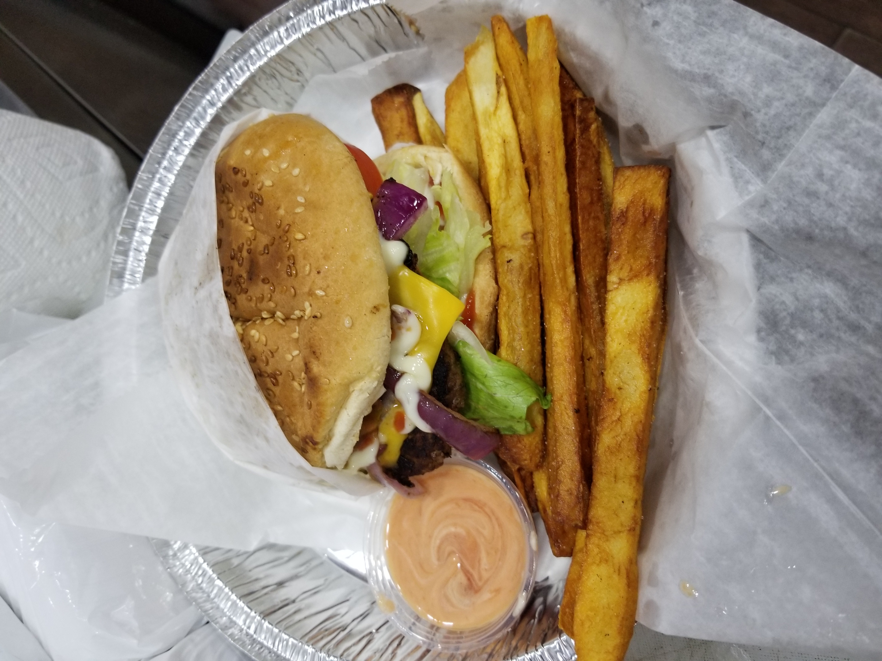 Order Cheeseburger Deluxe food online from Rads Deli and Grill store, Brooklyn NY on bringmethat.com